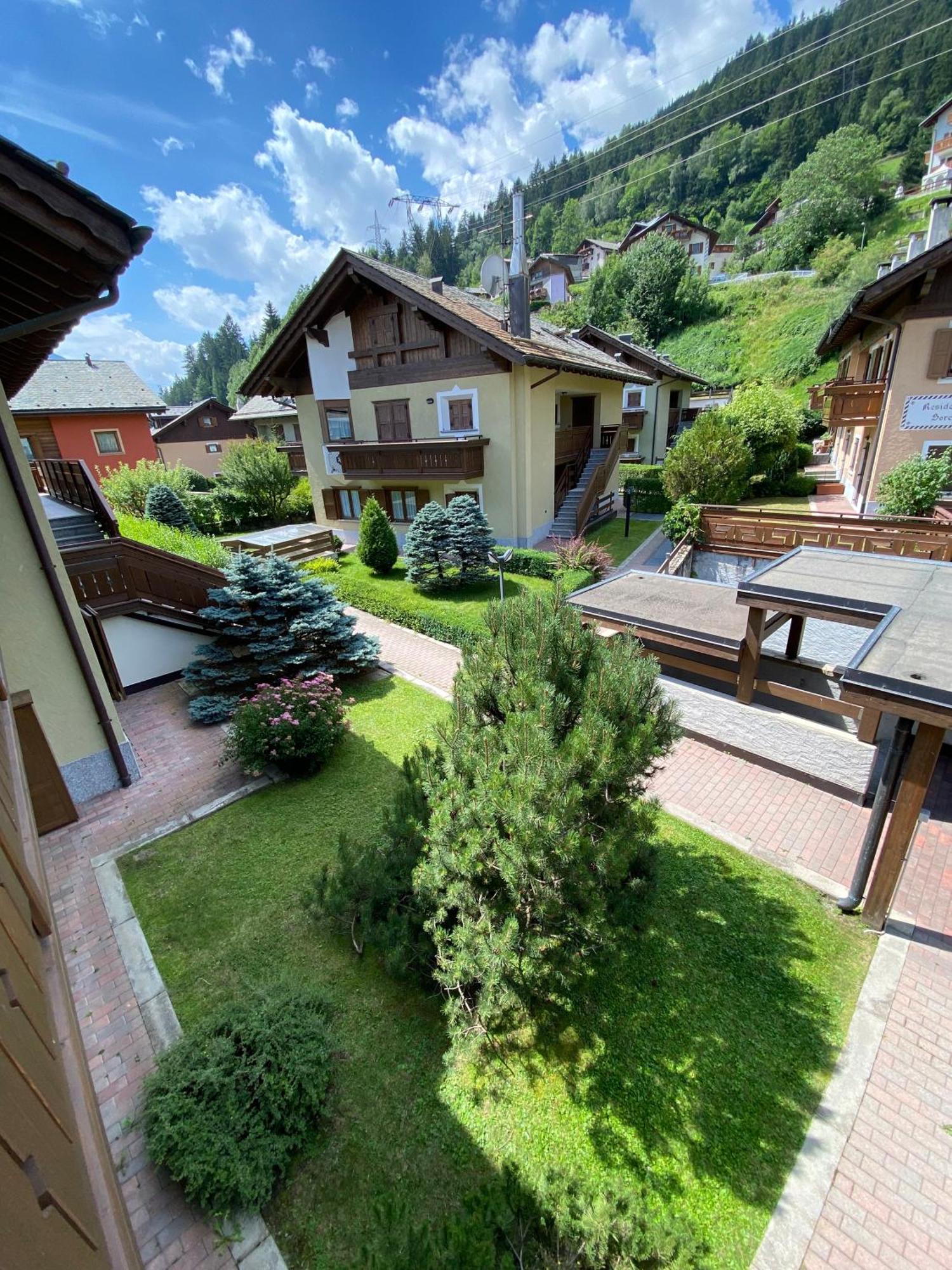 Appartamento In Residence Santa Lucia Bormio Extérieur photo